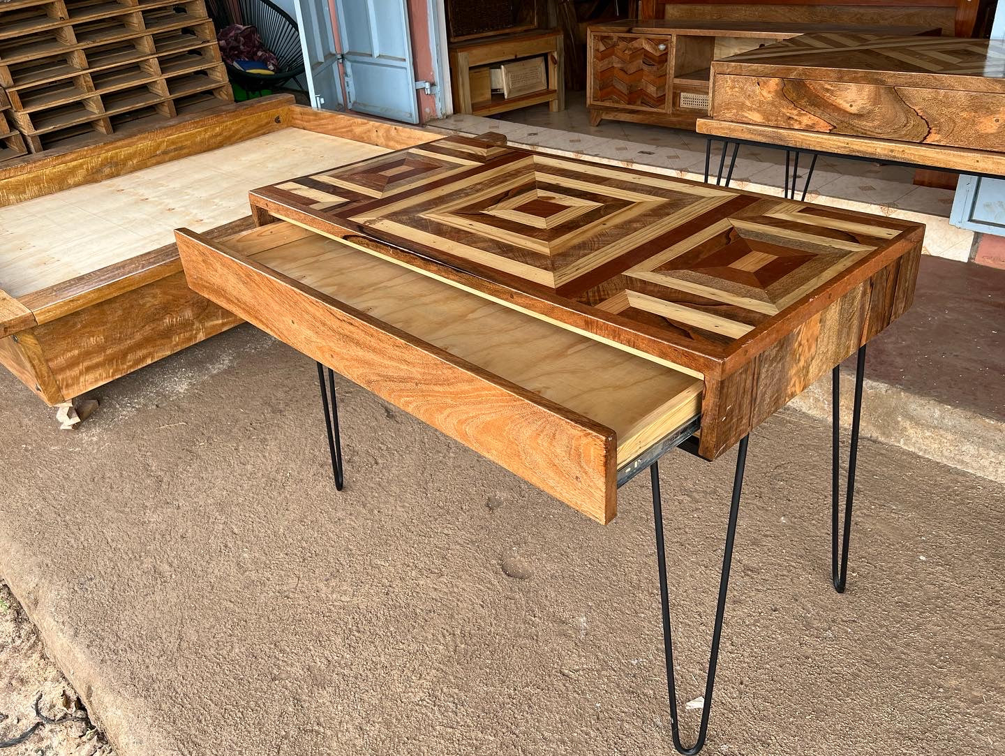 Mango wood pattern home office desk with a mix of mahogany wood