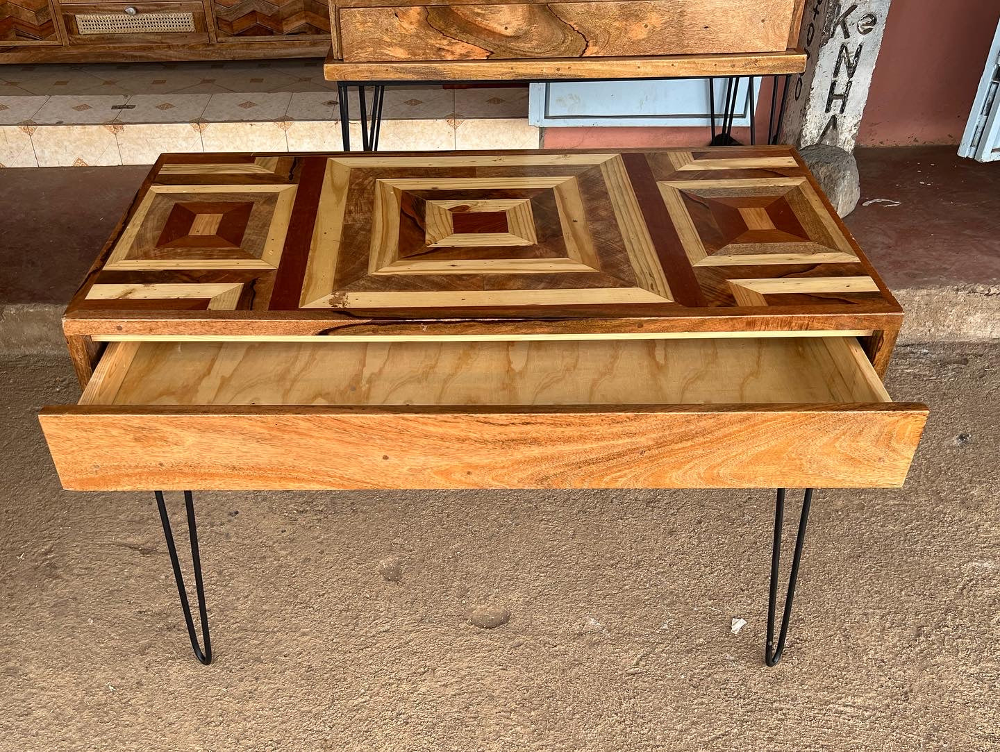 Mango wood pattern home office desk with a mix of mahogany wood