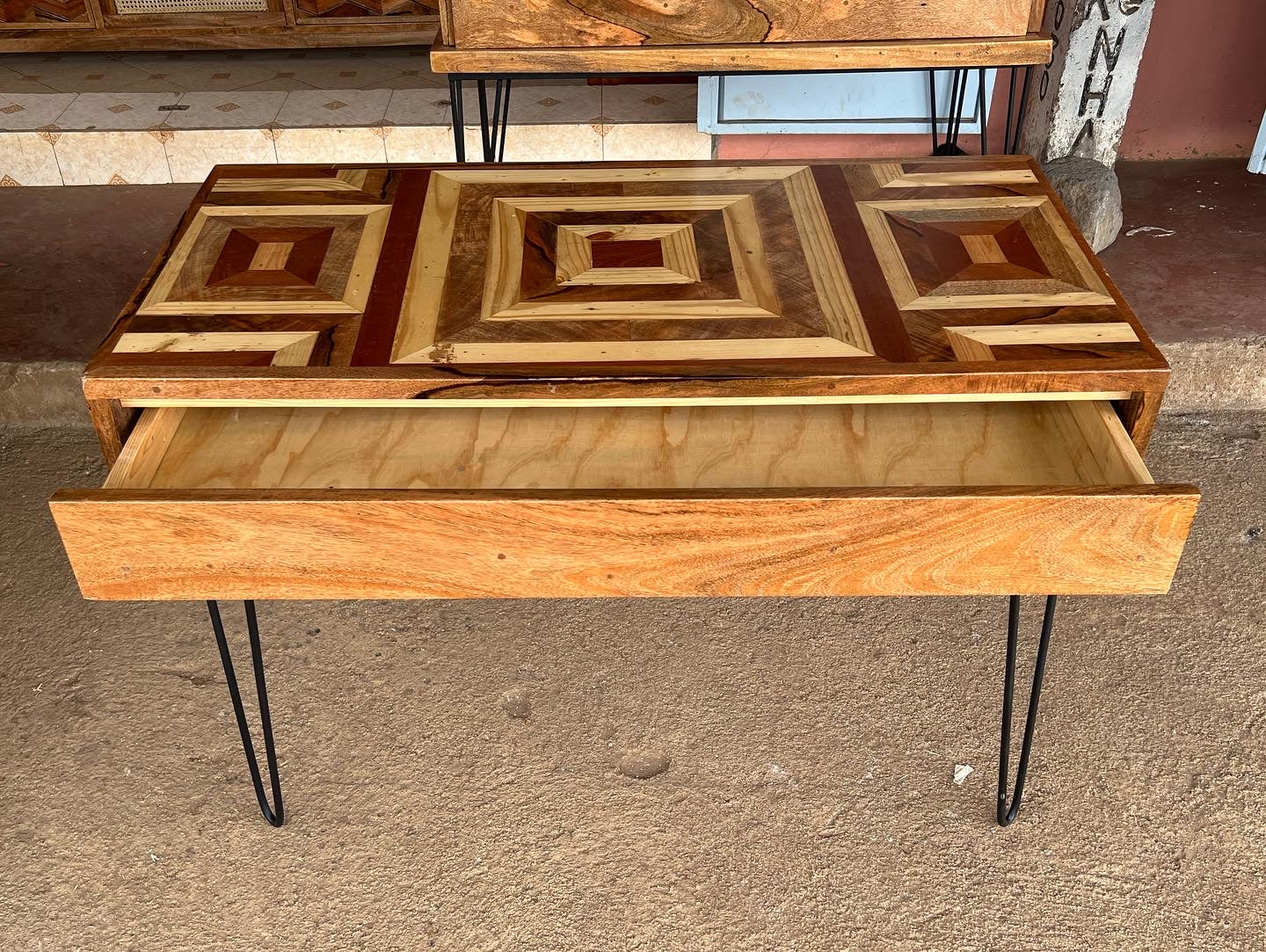Mango wood pattern home office desk with a mix of mahogany wood