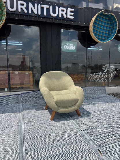 Matege accent chair