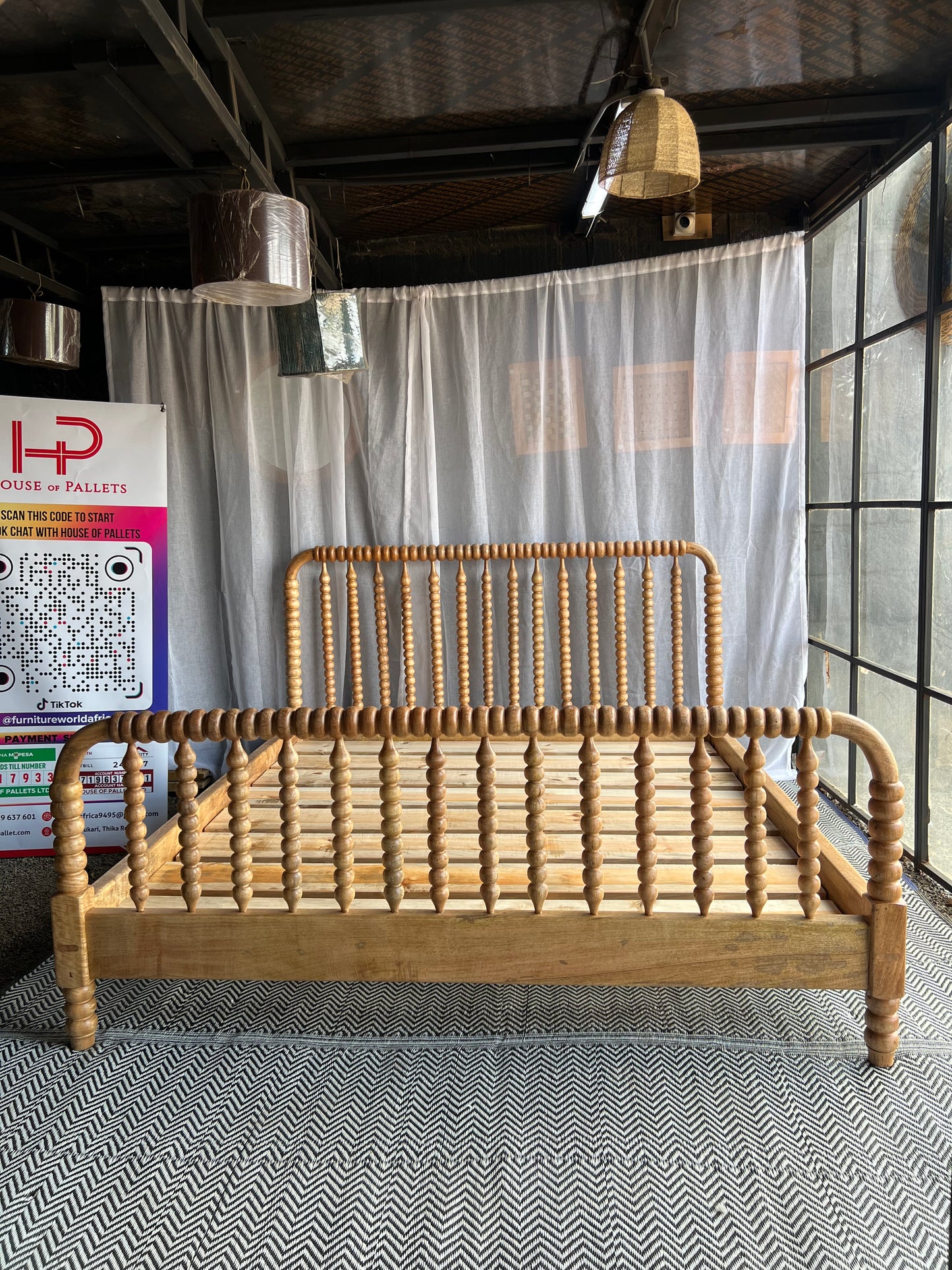 Solid hardwood beds kenya.Wooden beds in Nairobi for sale.Modern wooden beds Kenya.
