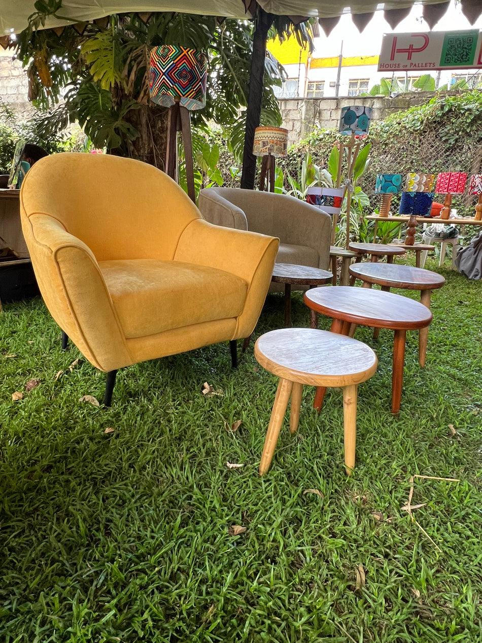 Accent chairs-Single recliners and accent chairs in Kenya. Arm chairs and accent chairs.Affordable and modern accent chairs.Accent and occasional chairs kenya.