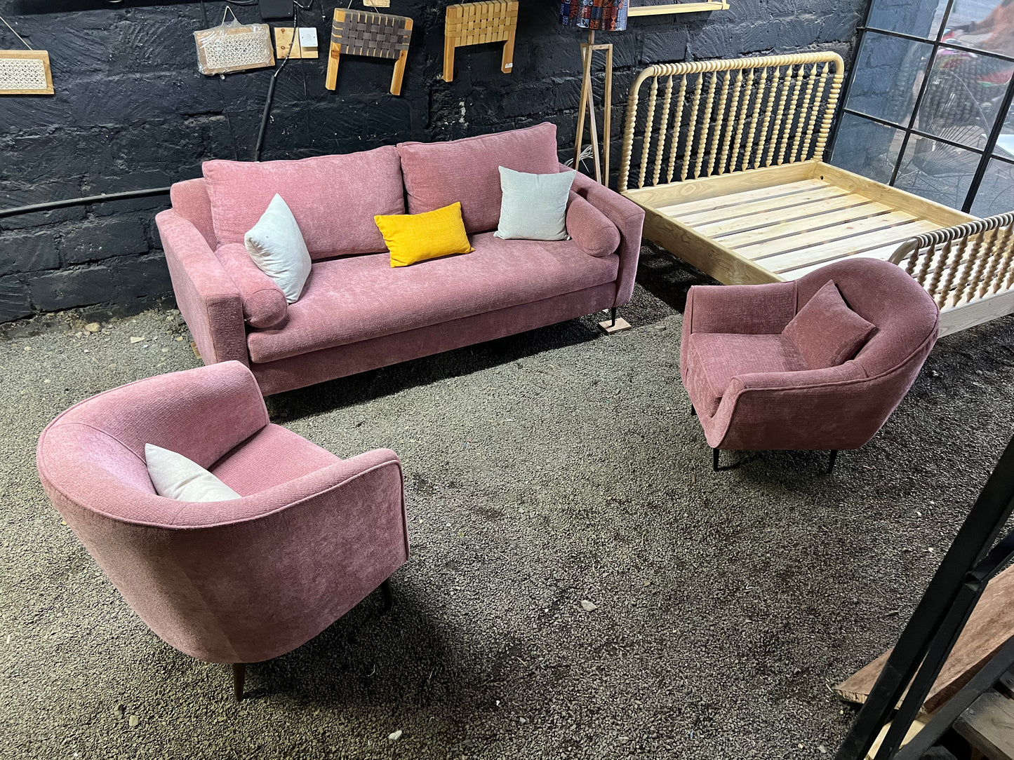 Pink 5 seater set available