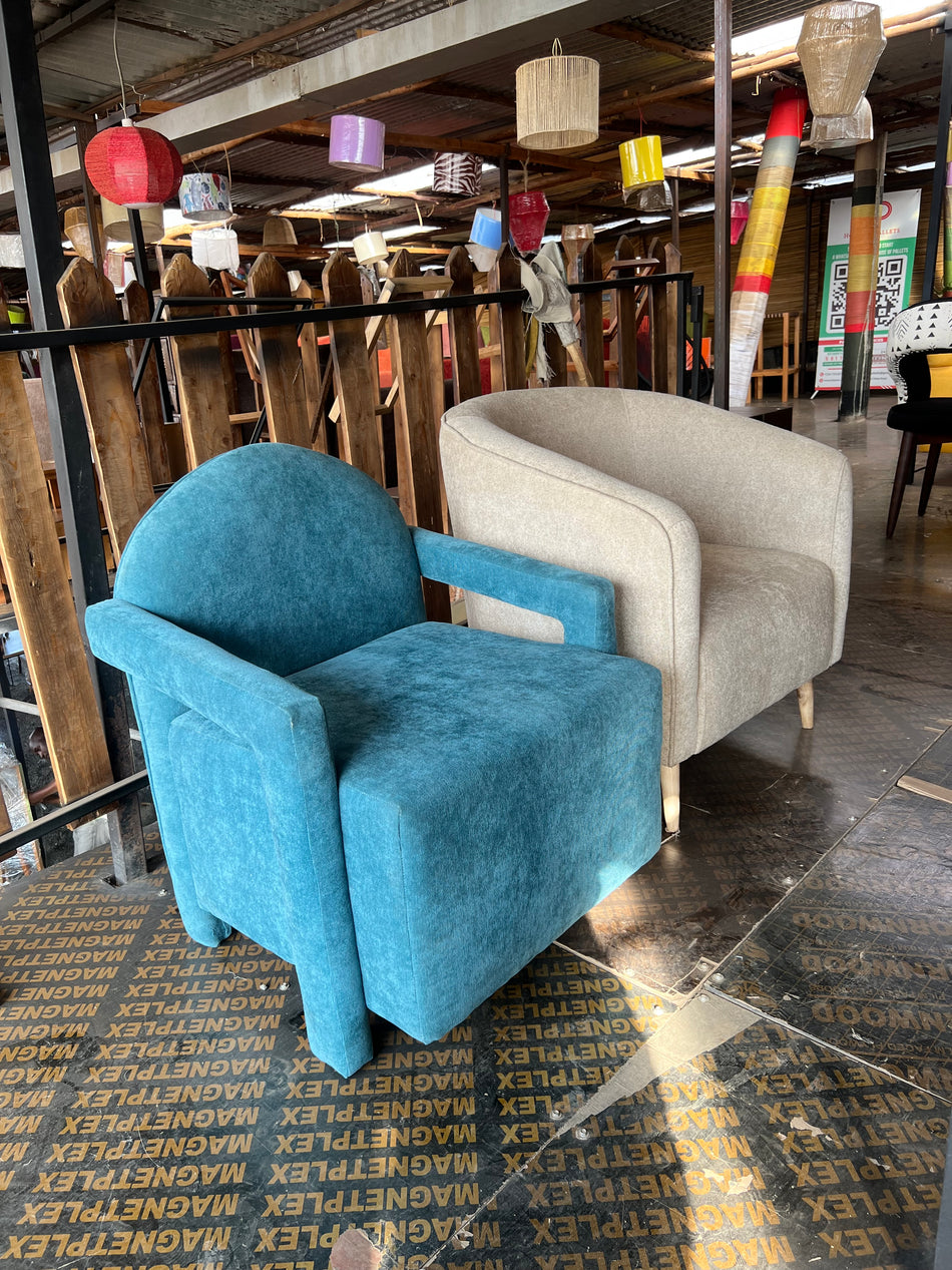Accent chairs-Single recliners and accent chairs in Kenya. Arm chairs and accent chairs.Affordable and modern accent chairs.Accent and occasional chairs kenya.