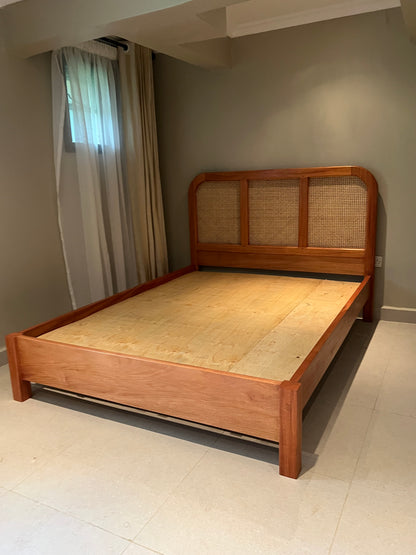 Mahogany arch rattan bed