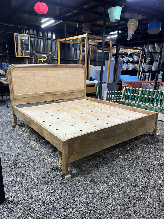 Mango wood rattan bed with curved headboard