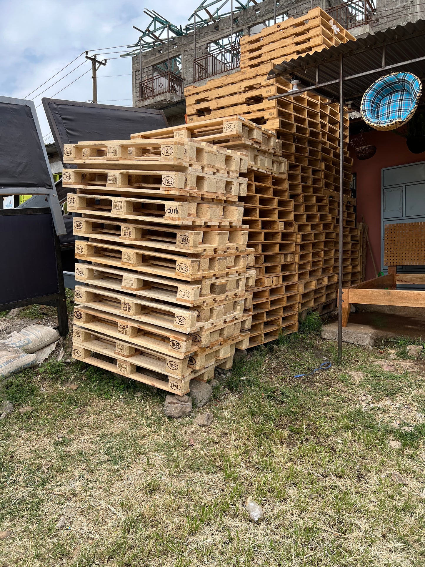 Wooden used pallets for ksh 1,000 each