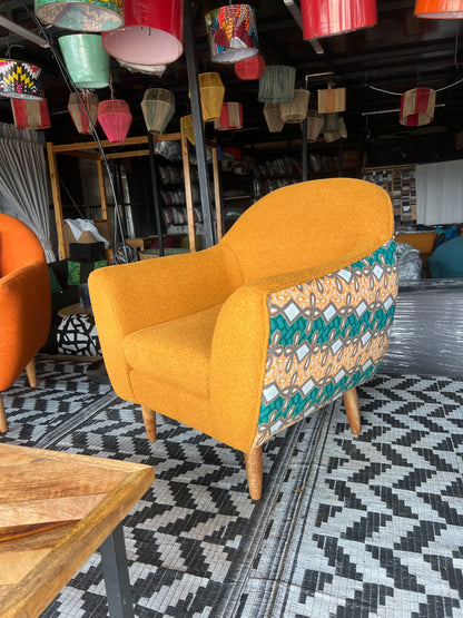 Accent chairs Kenya.Accent chairs Jiji.Accent chairs for living room.Best accent chairs kenya.Arm chairs for sale in Nairobi.