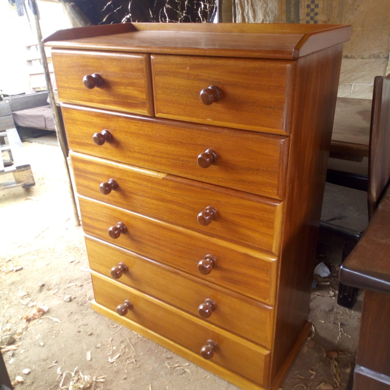 Mahogany chest of drawers for ksh 80,000