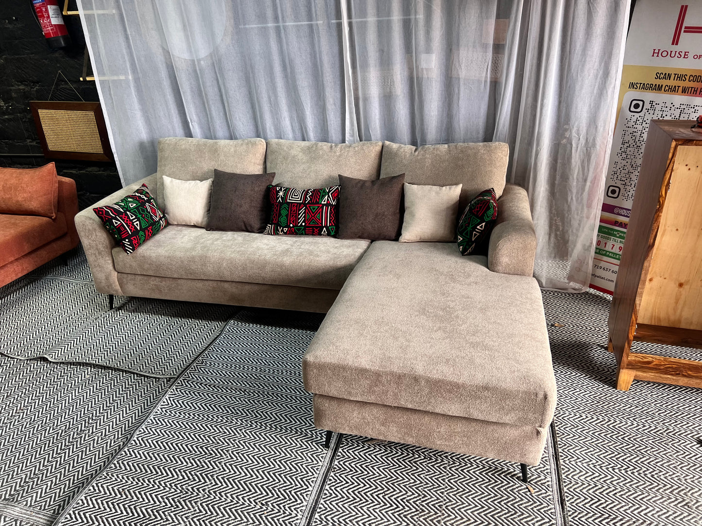 Light grey l-shape for ksh 90,000.