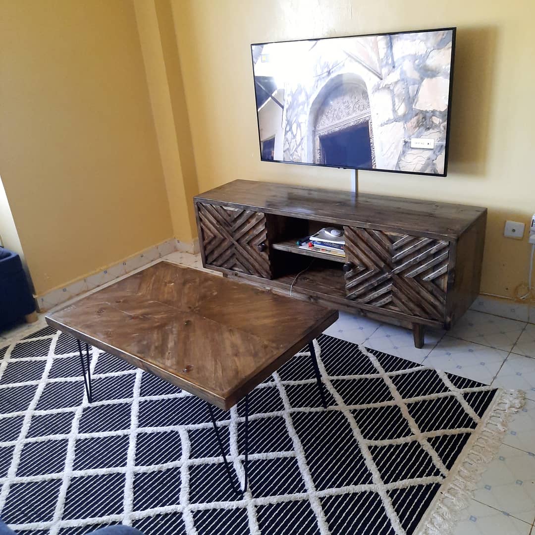 Pine tv Stand with pattern doors