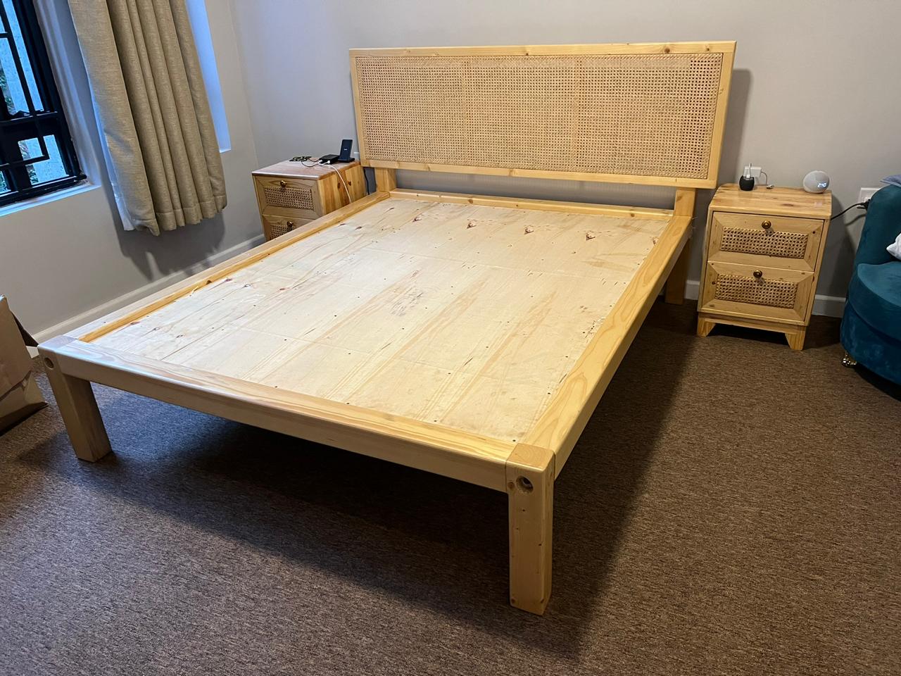 5x6 Pine Rattan  Bed